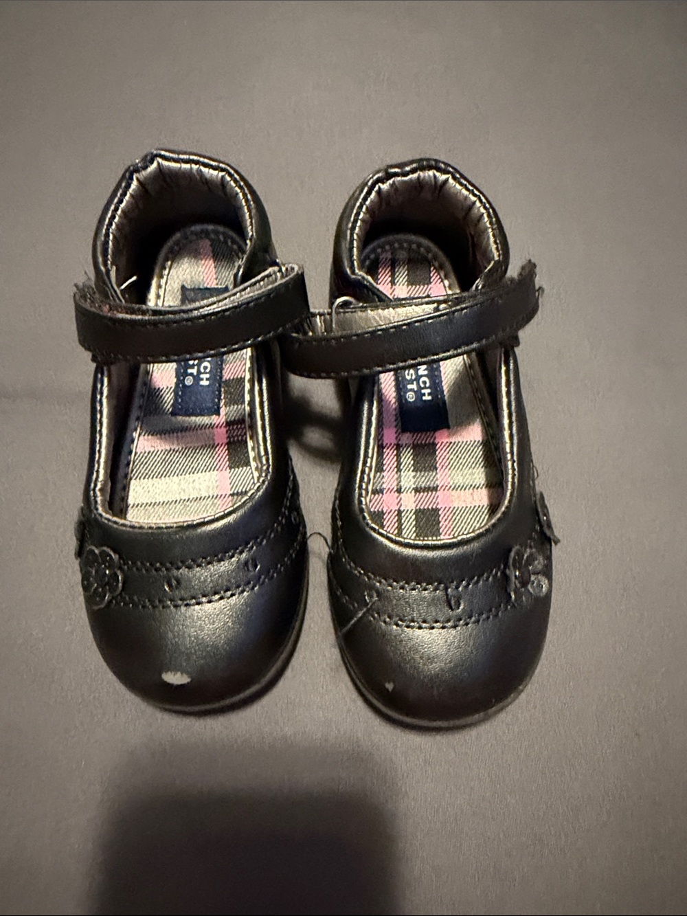 French Toast Black Girls' Mary Jane Shoes with Pink Plaid Insole